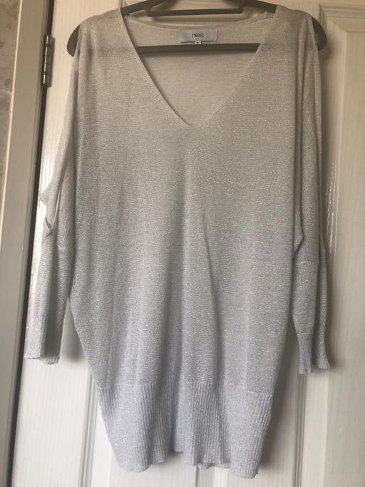  — Ladies tops