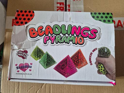  — new 12 x Pyramid Squishies £1 EACH