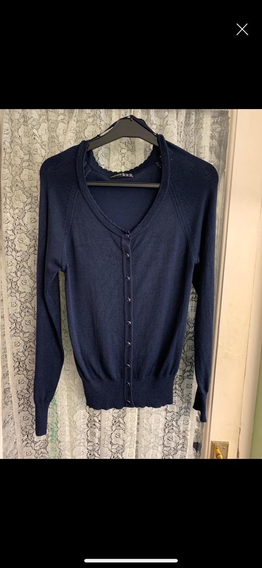  — Ladies lightweight cardigan