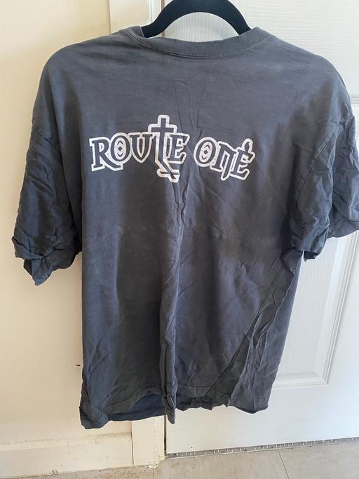  — Men’s skater T-shirt Rout One.- Small adult.