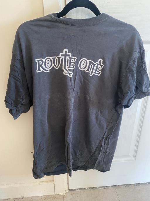  — Men’s skater T-shirt Rout One.- Small adult.