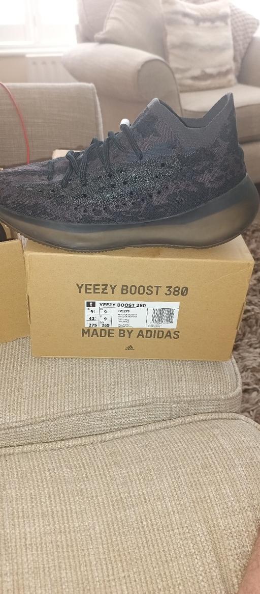  — Yeezy boost 380 size 9 uk
