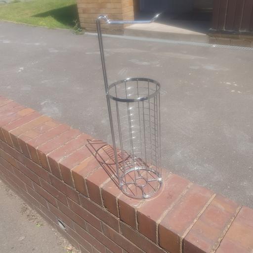  — 2ft Chrome Toilet Roll Holder ,Good Condition