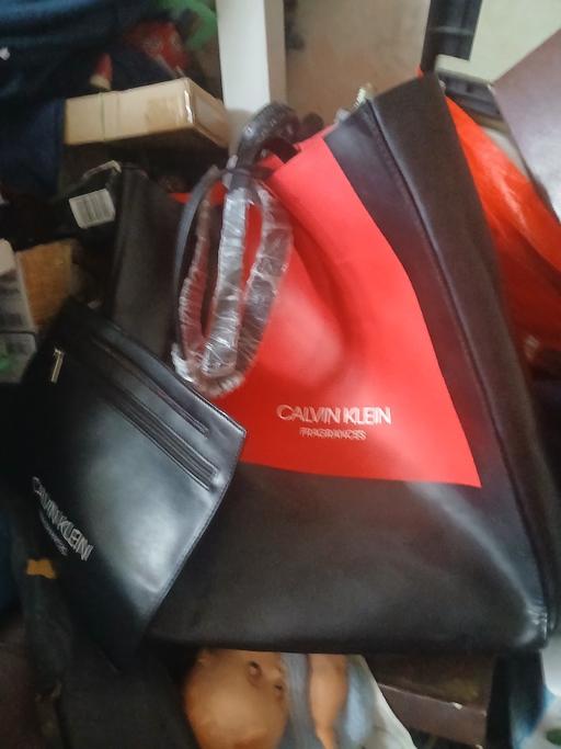  — Calvin klein bagcand purse