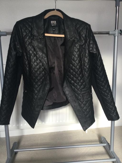  — Leather jacket size 16. Ono