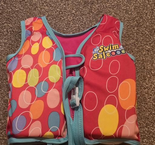  — Toddler 12m+ swim vest AquaStar