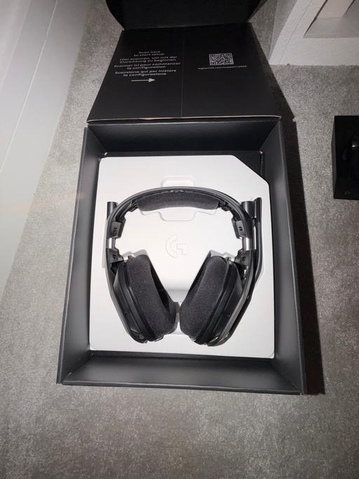  — Astro A50 X Lightspeed + Base station