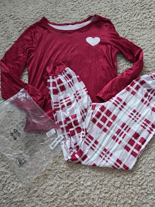  — NEW size S PJs
