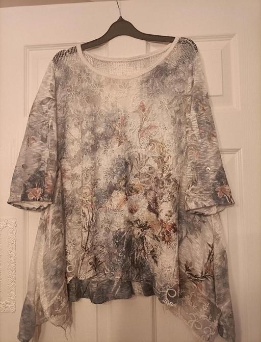  — waterfall top size 16