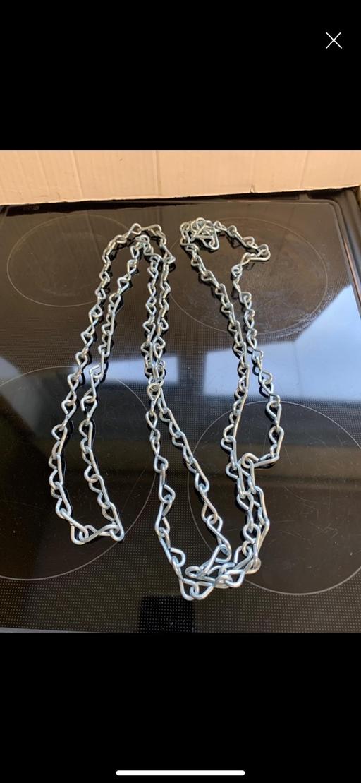  — Heavy duty chain