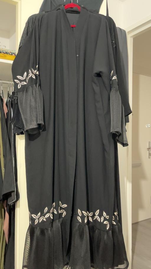  — Black abaya