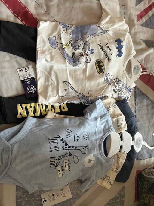  — Newborn baby outfits