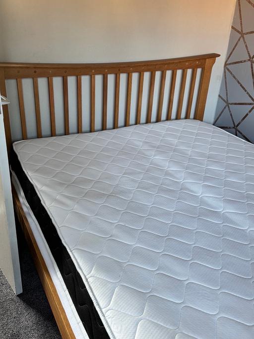  — King size bed with sprung mattress