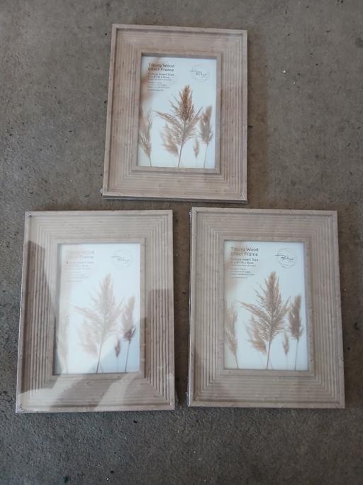  — picture frames beige for sale brand new