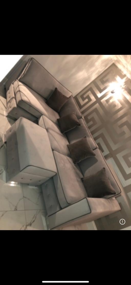  — Corner Sofa with Storage Foot Pouffe