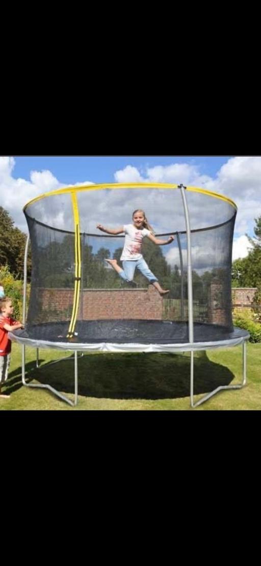  — 10ft Trampoline