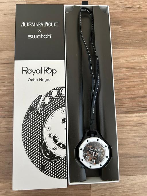  — Ap X Swatch ‘Ocho Negro’