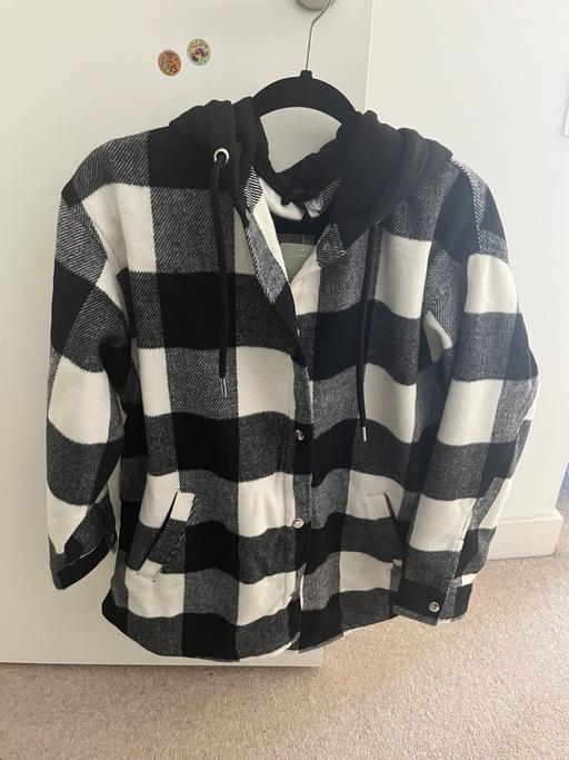  — H&M shirt jacket hooded