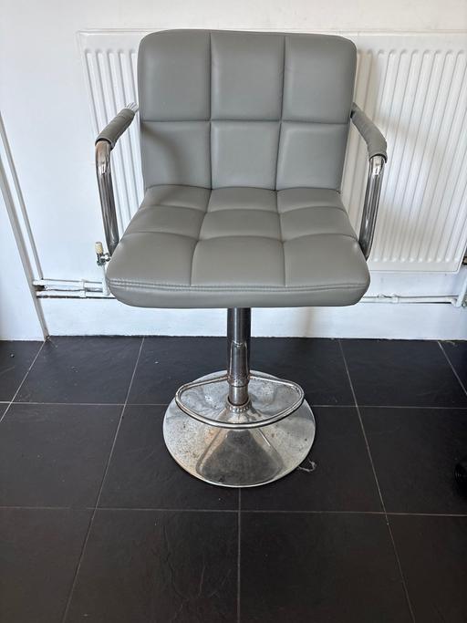  — Bar stool