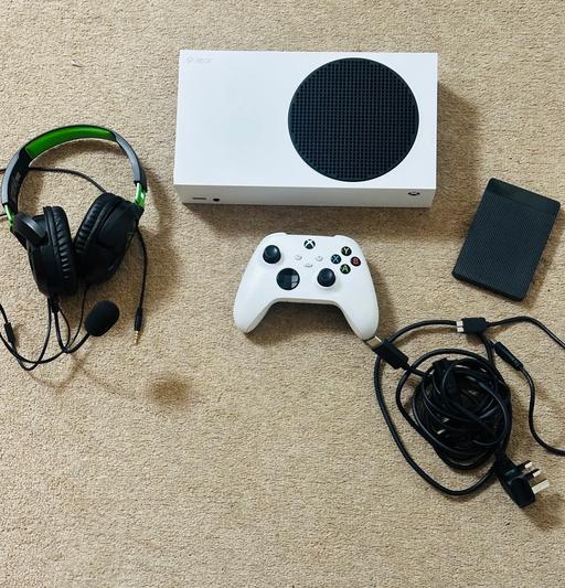  — XBox Series S 512GB - Bundle - 1TB Memory