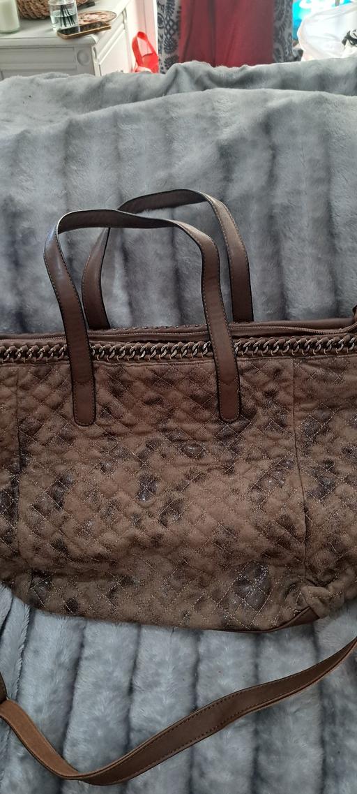  — Handbag
