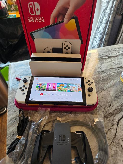  — Nintendo switch oled
