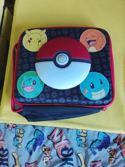  — pokemon lunchbox