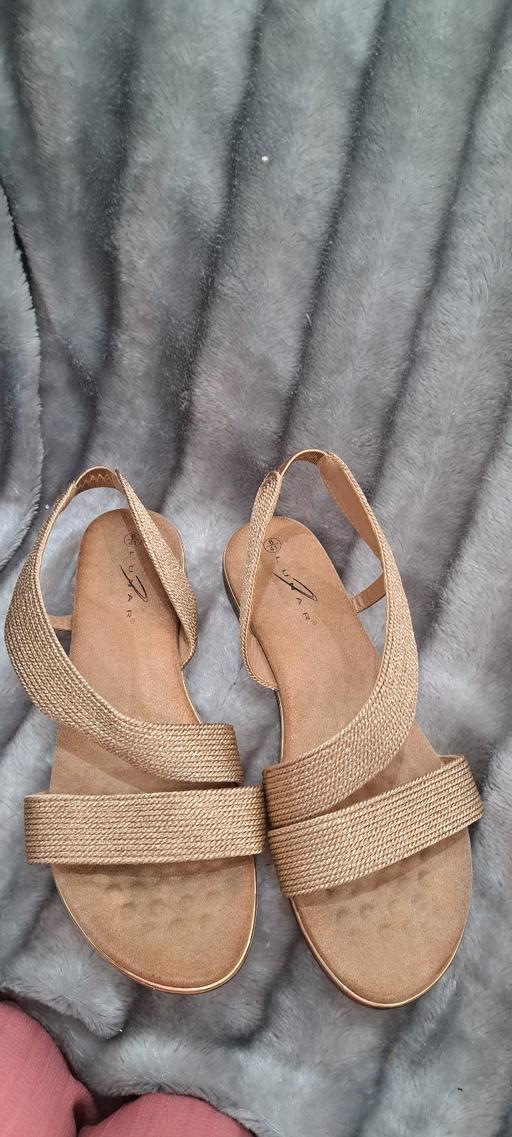  — Lunar Sandles Size 8