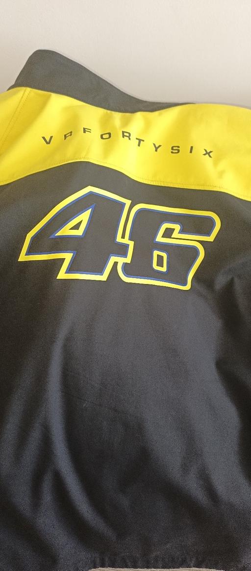  — XL Valentino Rossi 46 limited edition jacket.
