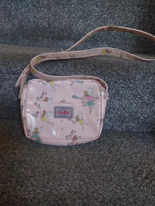  — Cath Kidz Crossbody Bag