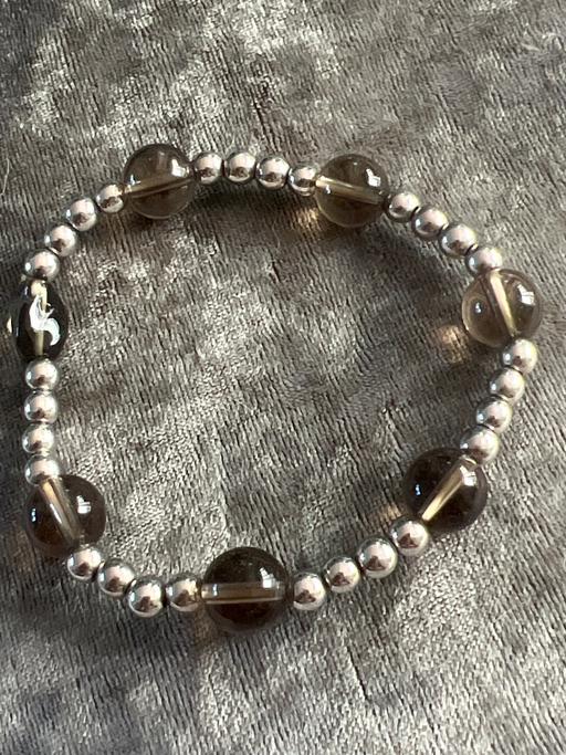 — Lovely glass bracelet