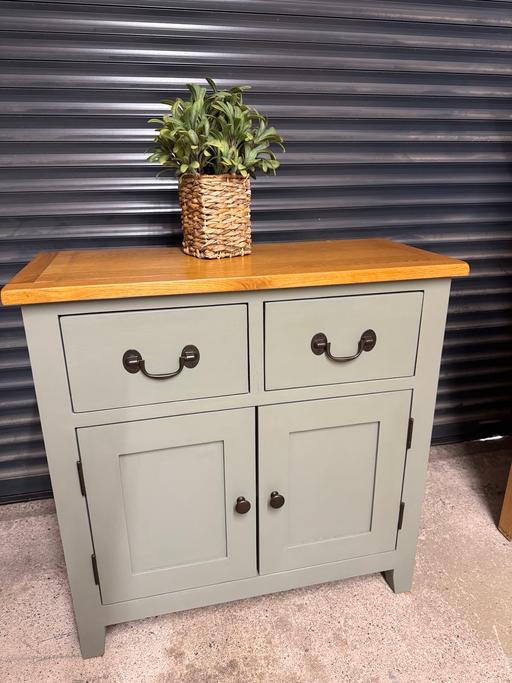  — Small oak cupboard sideboard console table