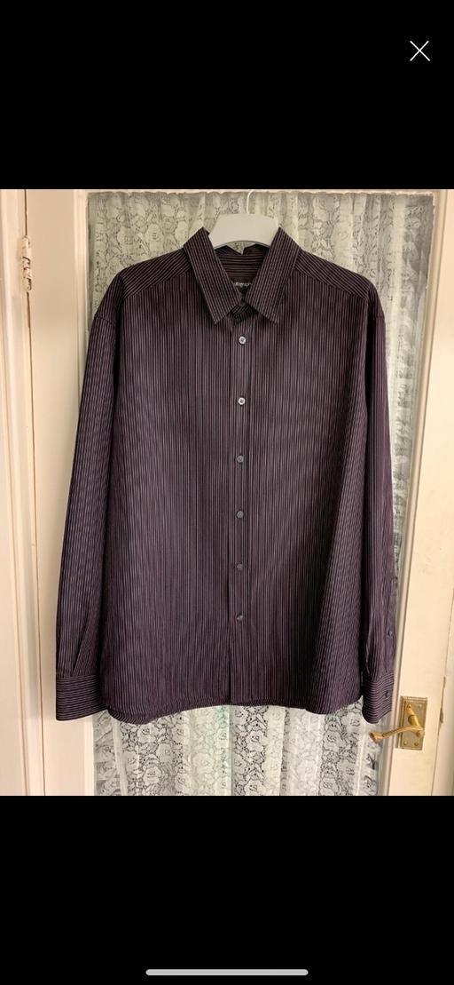  — Mens shirt