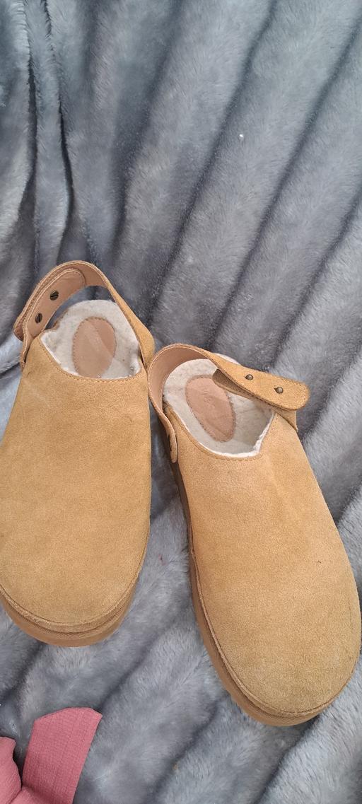  — M&S Shoes Size 6