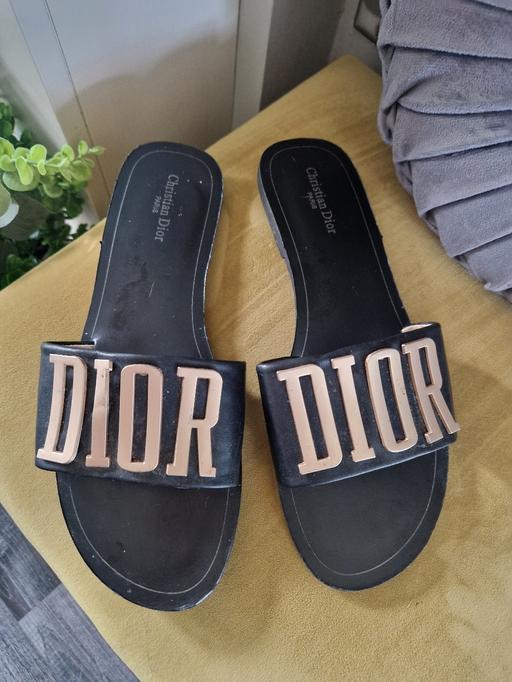  — C Dior ladies flats