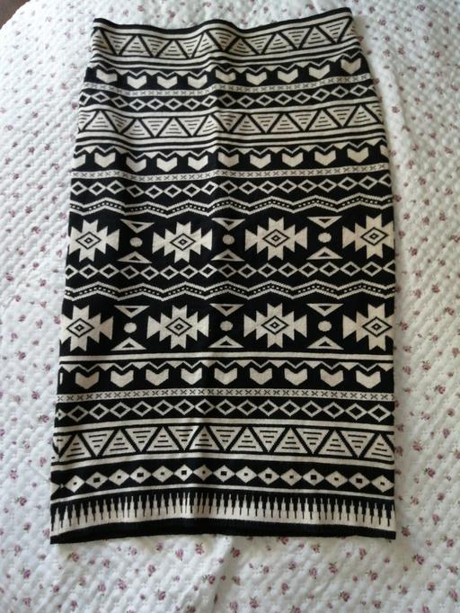  — ladies skirt size *12*