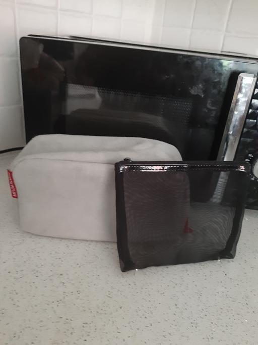  — 2pk toiletry bags