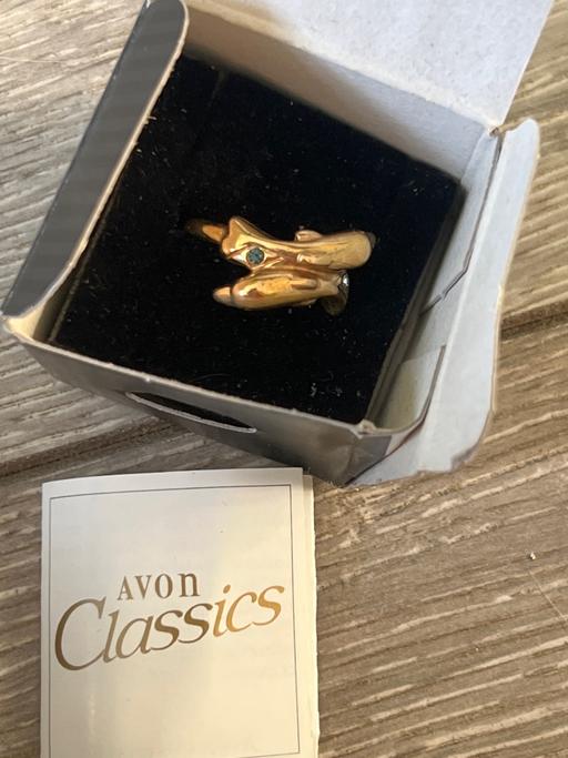 — Vintage Avon dolphin ring 