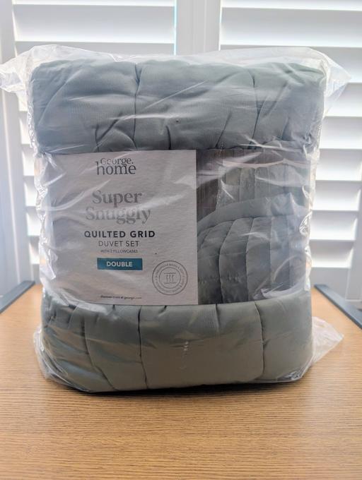  — George Home Super Snuggly Quilted Grid Duvet