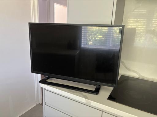  — Toshiba tv - good condition with dvd player