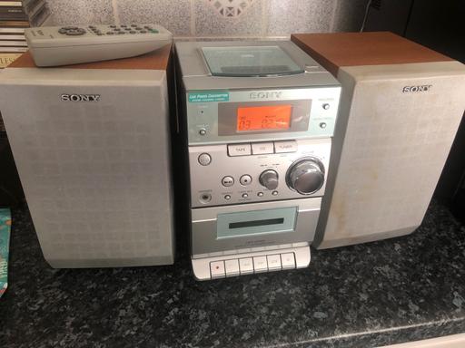  — Cd and radio system.