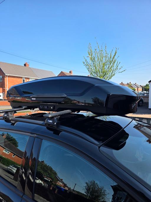  — Thule Motion 3 m roof box