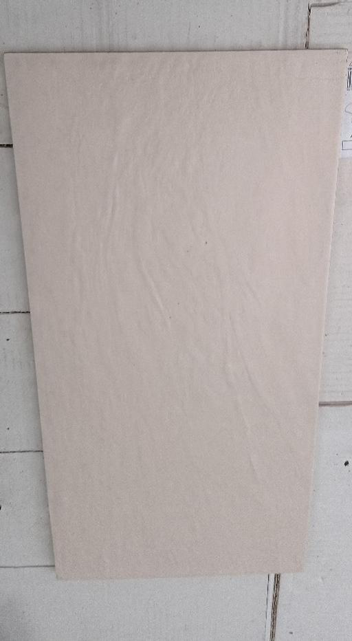 — 25 x 50 riven cream Wall tiles 12m2