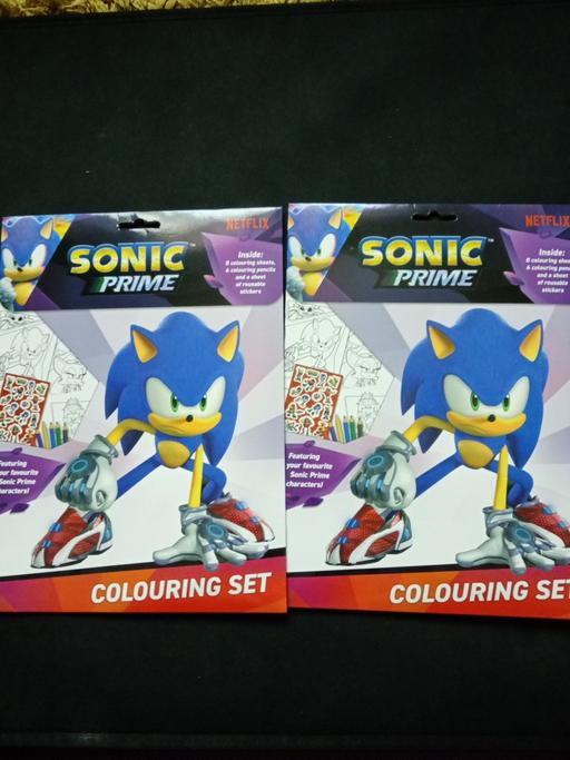  — 2 brand new SONIC COLOURING SETS