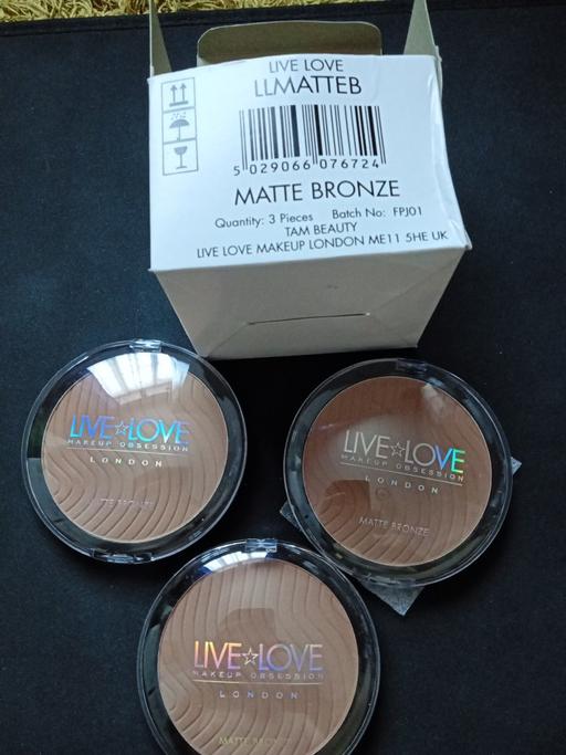  — new box of 3 MATTE BRONZE MAKE UP