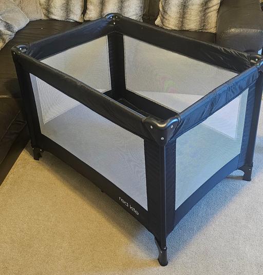  — Red Kite Sleeptight Travel Cot Black