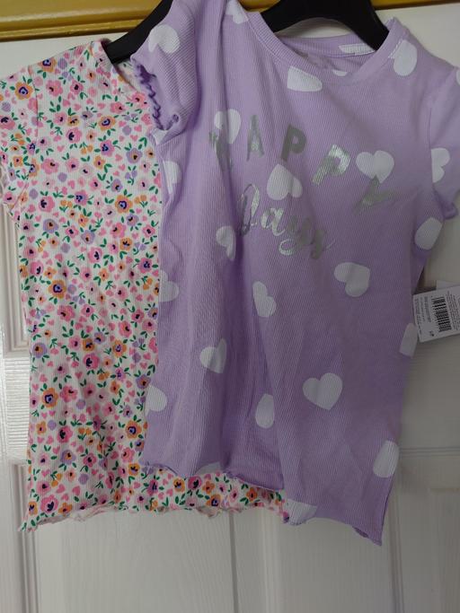  — Girls pack of 2 tops size 4-5 years