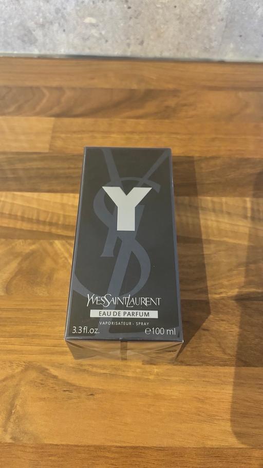  — Yves Saint Laurent Eau De Parfum