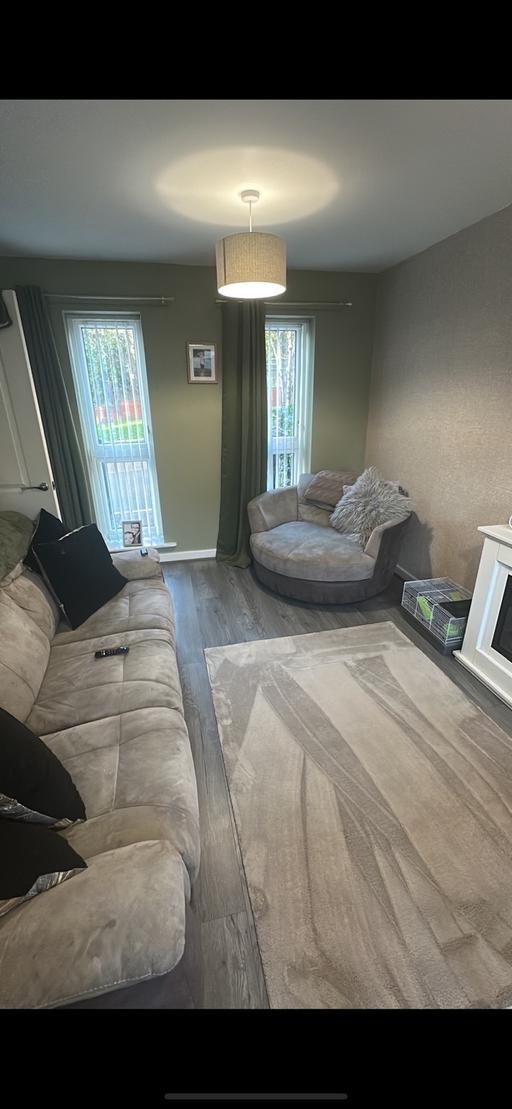  — Free sofa and chair