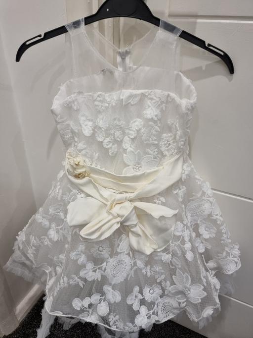  — Girls  dress